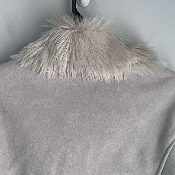 Moda International Faux Fur Suede Jacket  Size L Gray Polyester Stylish & Warm - Picture 12 of 14
